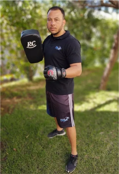 BOX E ARTES MARCIAIS ANDRE CRUZ